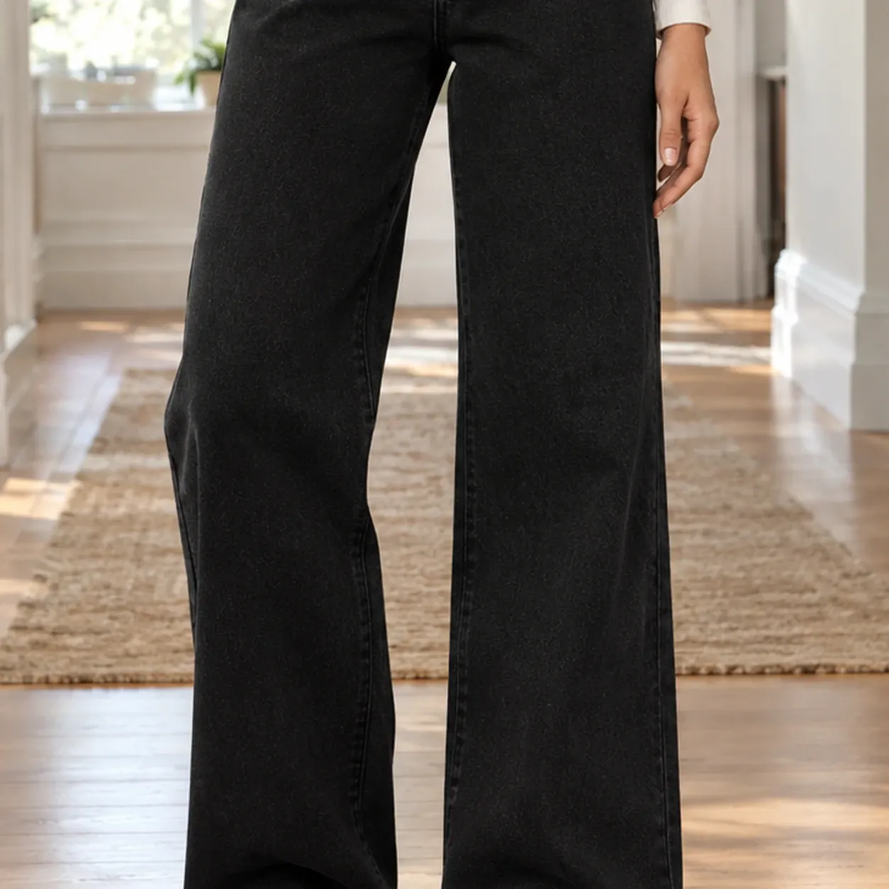 Sofia Wide Leg Jeans — source gallery photograph 2