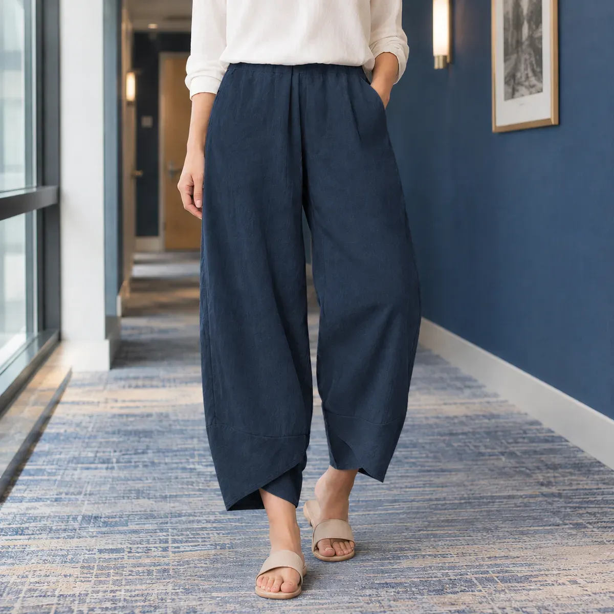 Heloise Relaxed Pants in Navy Blue