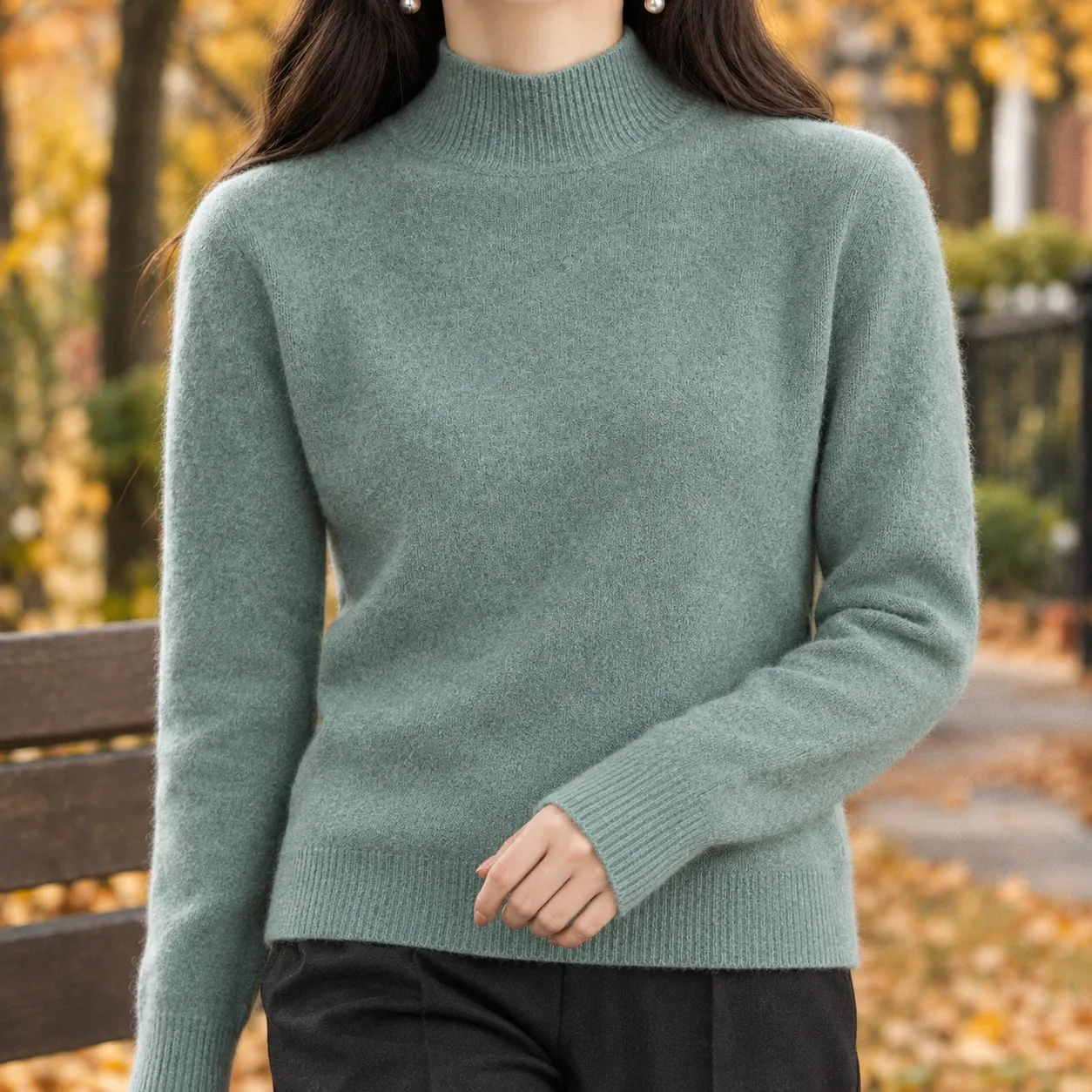 Ludovica-Belle Mock Neck Sweater in Grass Green